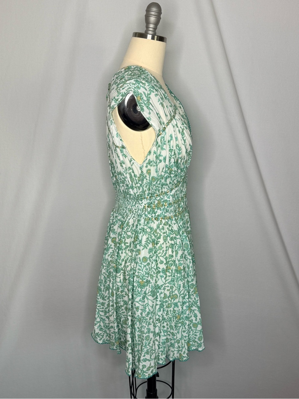 Poupette St Barth M Green Floral Boho Mini Dress Deep V - Picture 8 of 13